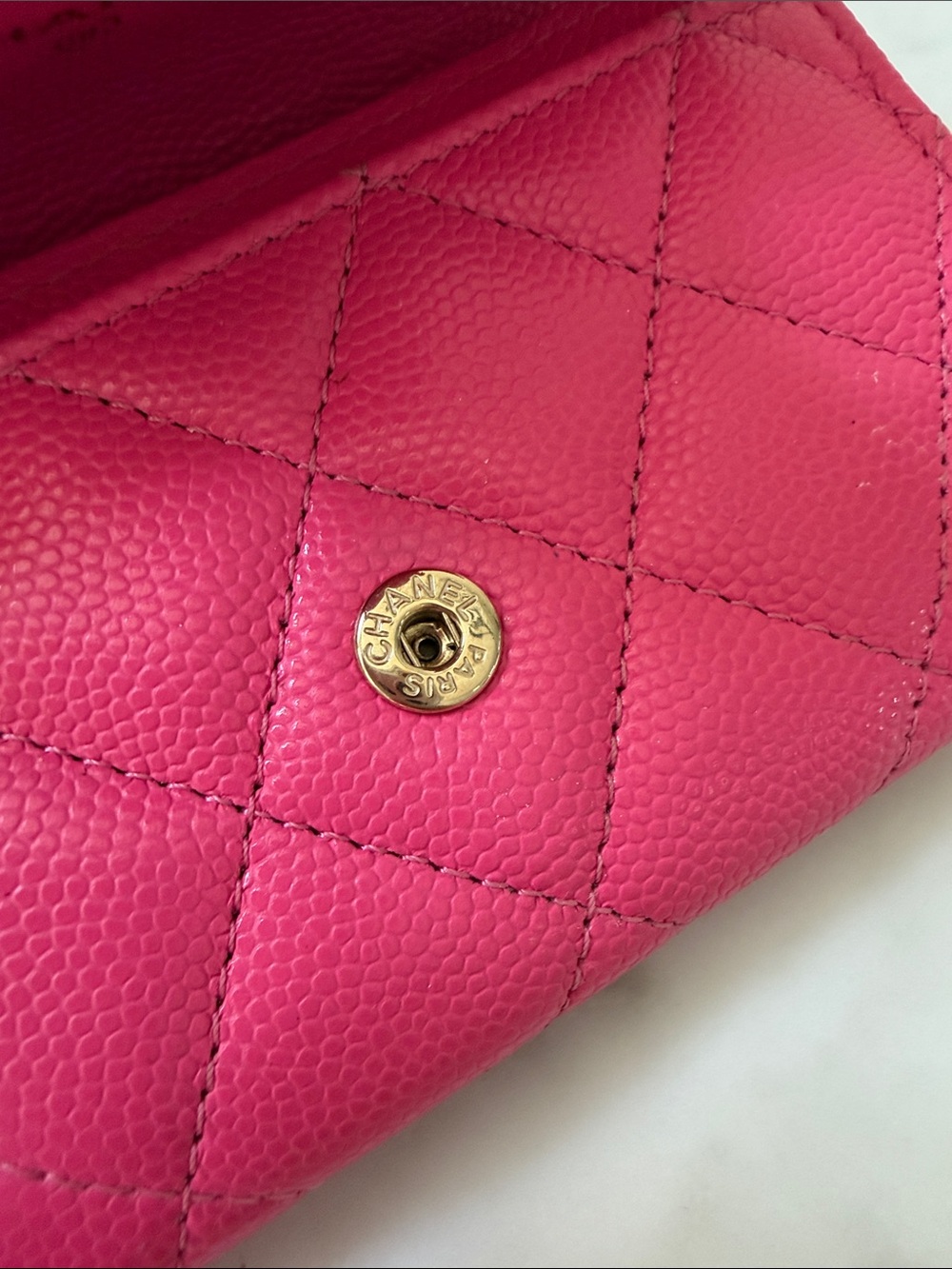 CHANEL Pink Quilted Flap Card Holder with Gold CC Hardware - Picture 8 of 8